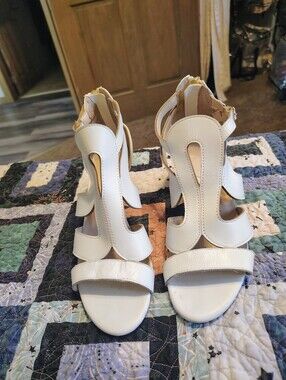 Adrienne Vittadini White Cutout Strappy Heeled Sandals